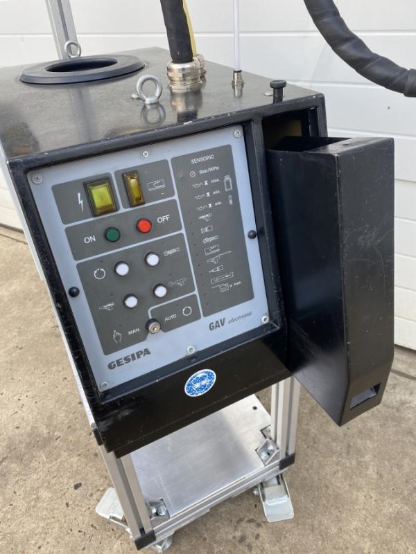 Vollautomatische Blindnietmaschine, Nietautomat Blindnietautomat, Nietgerät mit Zuführanlage