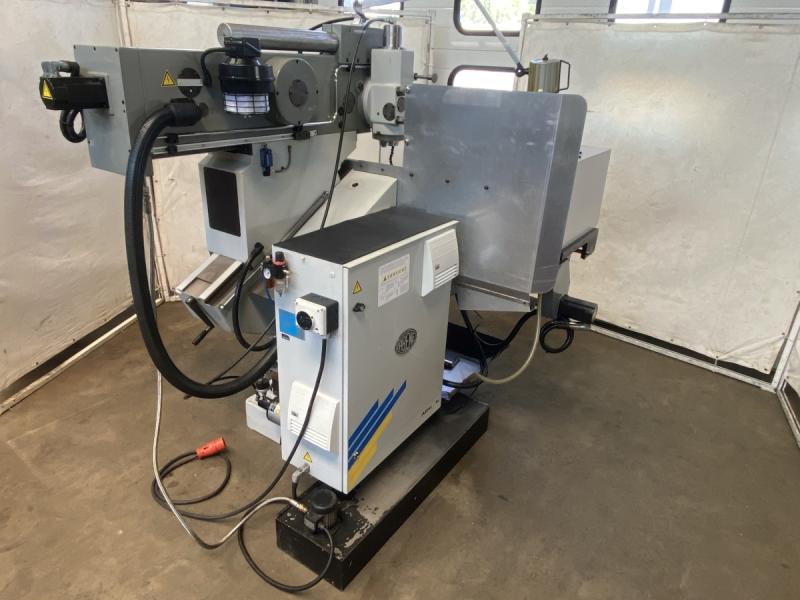 CNC Fräsmaschine mit HEIDENHAIN TNC 320 CNC Fräsmaschine mit HEIDENHAIN TNC 320