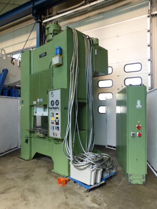 Doppelständer - Hydraulikpresse mit Ziehkissen, Hydraulische Ziehpresse