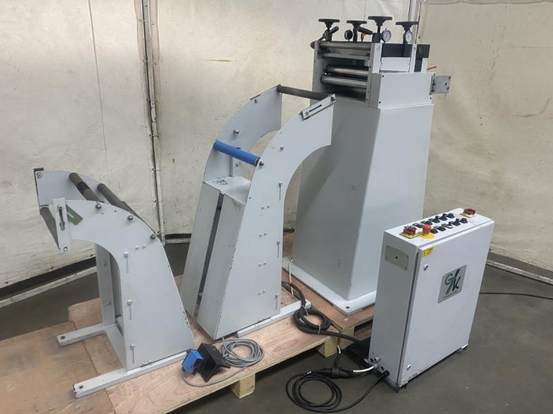 Bandrichtmaschine für Bandmaterial vom Coil, Bandanlage für Coilverarbeitung Breite 400 x Dicke 2mm