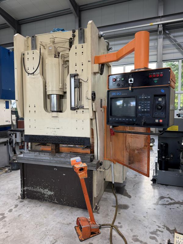 CNC Abkantpresse (DEFEKT) 80 ton., Tischbreite 1300 mm, Hydraulikpresse