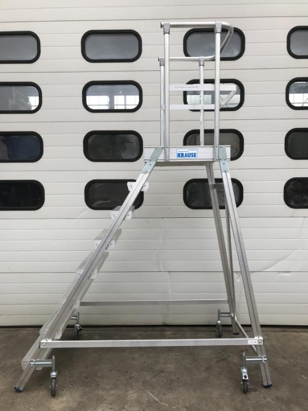 Fahrbare Podestleiter, ALU Plattformtreppe 7 Stufen + Podest