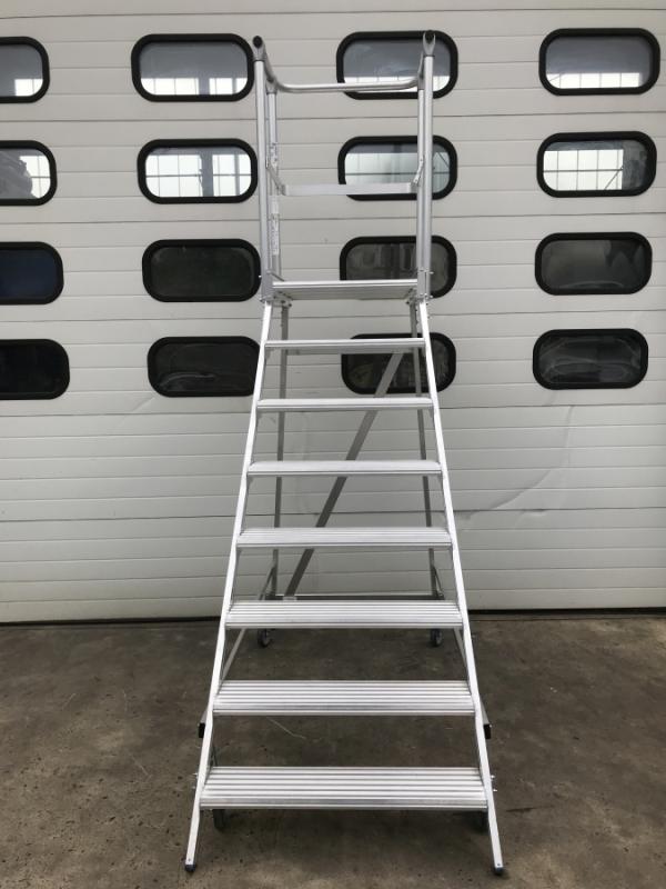 Fahrbare Podestleiter, ALU Plattformtreppe 7 Stufen + Podest