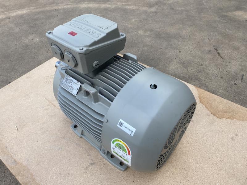 Drehstrom Elektromotor 11 kW Drehstrommotor Kraftstrommotor, E-Motor, Käfigläufer, Asynchronmotor