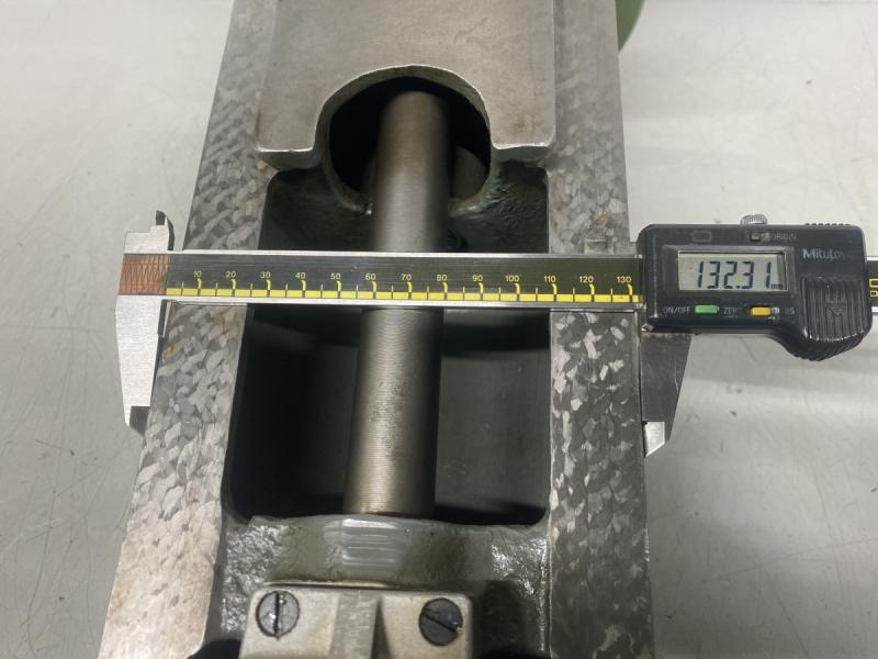 Nutenstoßkopf für Fräsmaschine, Stoßkopf Montage an Stelle vom Vertikalfräskopf, Fräskopf