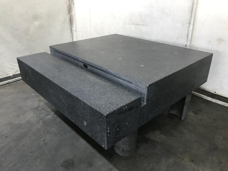 Hartgesteinplatte, Granitplatte, Granitblock, Meßwürfel, Hartgesteinblock