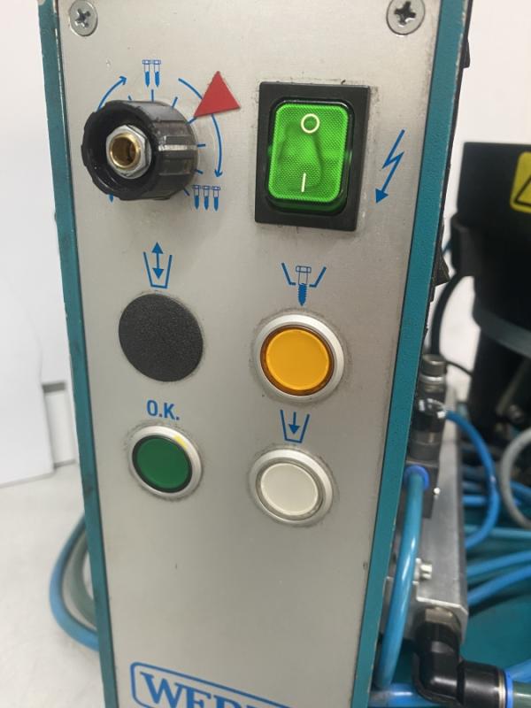 Vibrationsförderer als Schraubenzuführung mit pneumatik Schrauberstativ Eco Line