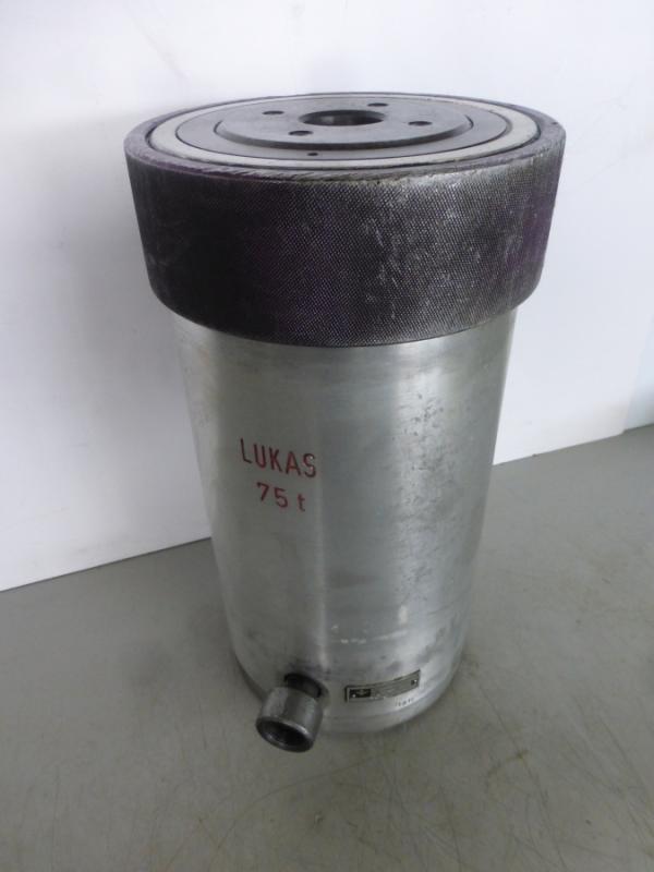 Einfachwirkender Leichtmetallzylinder mit Federrückzug  Hydraulikstempel, Hydraulikzylinder, Lukaszylinder, Maschinenheber