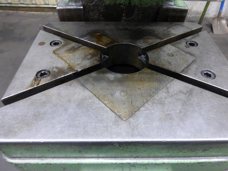 Einständer - Exzenterpresse