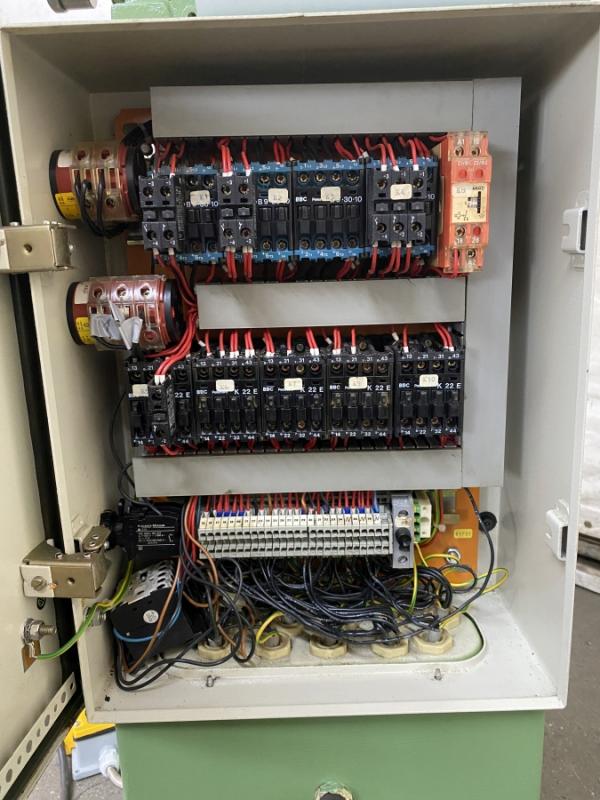 Gewindeschneidmaschine mit Leitpatronen, Bohrmaschine mit MK2