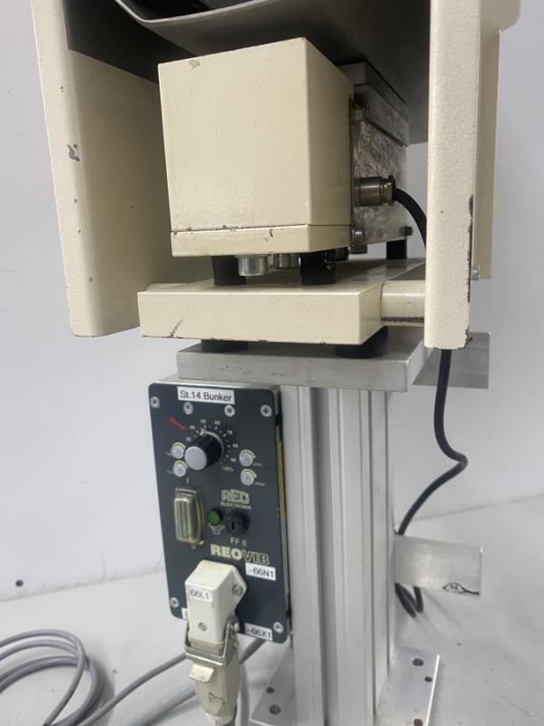 Vibrationsbunker, Dosierbunker, Vorratsbunker, Vibrations-Linearförderer