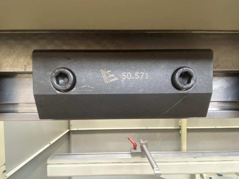 Servo Abkantpresse, Gesenkbiegemaschine mit 4-Achsen CNC Steuerung