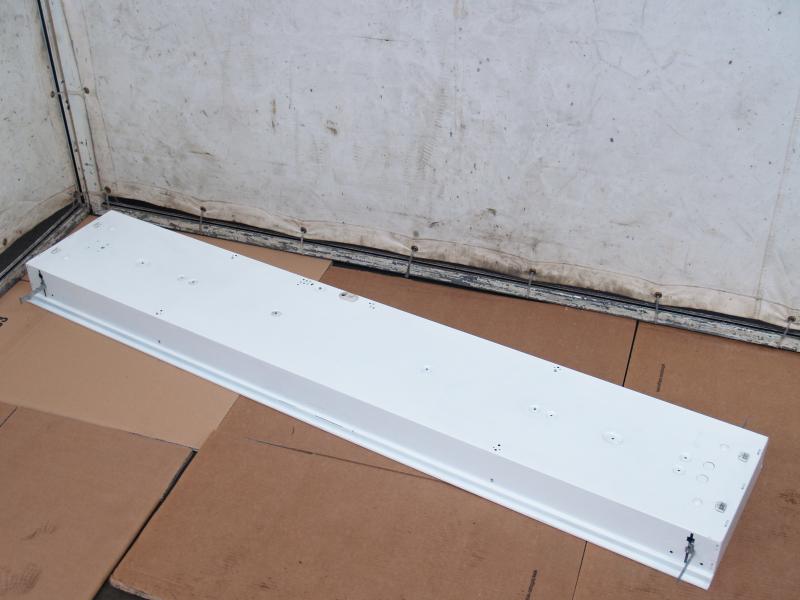 Rasterleuchten, Deckenleuchten, Deckeneinbauleuchte mit 2 Leuchtstoffröhren
