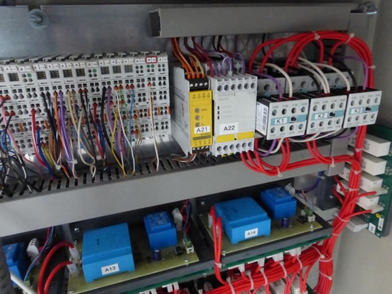 Platinen Prüfgerät mit Kontaktstiftprüfung, Test System, Testsystem Platinen Prüfgerät mit Kontaktstiftprüfung, Test System, Testsystem