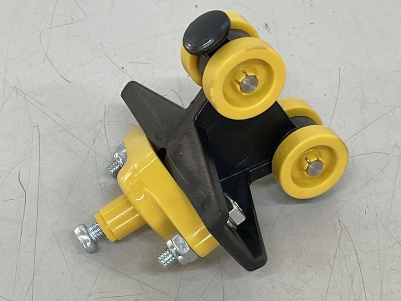 8 Stück Leitungswagen mit Kabelhalter für C-Profilschiene 8 Stück Leitungswagen mit Kabelhalter für C-Profilschiene