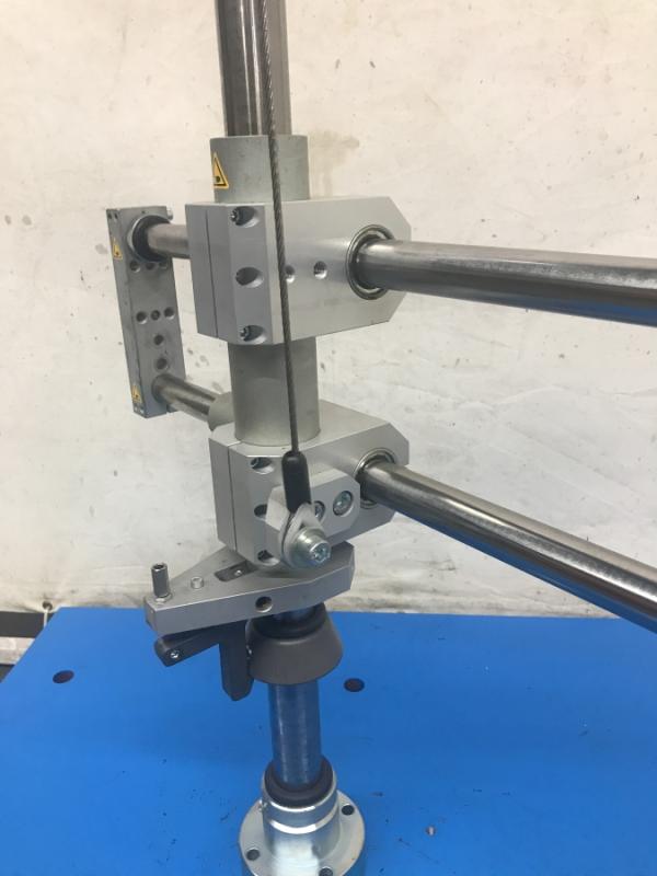 Handlinggerät, Handlingsystem Manipulator für Schraubtechnik