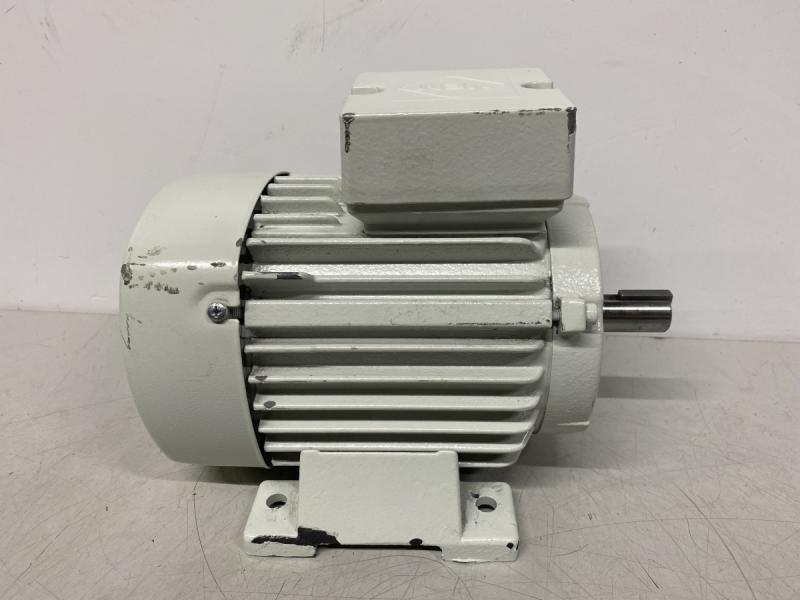 Drehstrom Elektromotor 0,55 kW Drehstrommotor Kraftstrommotor, E-Motor, Käfigläufer, Asynchronmotor