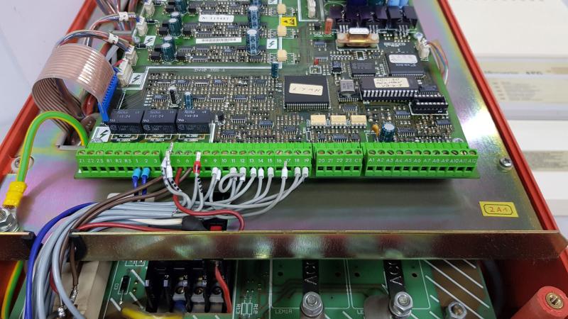 3 Phasen Frequenzumrichter 20 kVA für Drehstrom- Motor