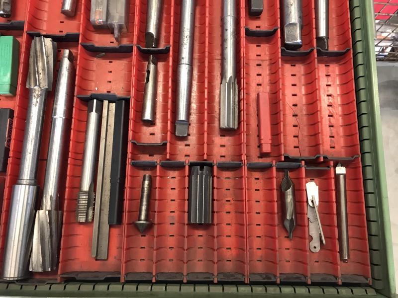 Posten Reibahlen und verstellbare Reibahle, Aufsteckreibahle mit MK-Schaft (über 40 Stück)