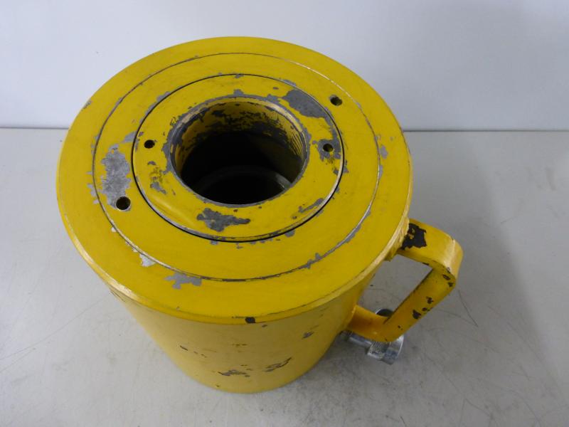 Einfachwirkender Hohlkolbenzylinder mit Federrückzug, Hydraulikstempel, Maschinenheber Einfachwirkender Hohlkolbenzylinder mit Federrückzug, Hydraulikstempel, Maschinenheber