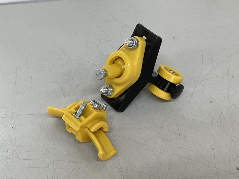 8 Stück Leitungswagen mit Kabelhalter für C-Profilschiene 8 Stück Leitungswagen mit Kabelhalter für C-Profilschiene