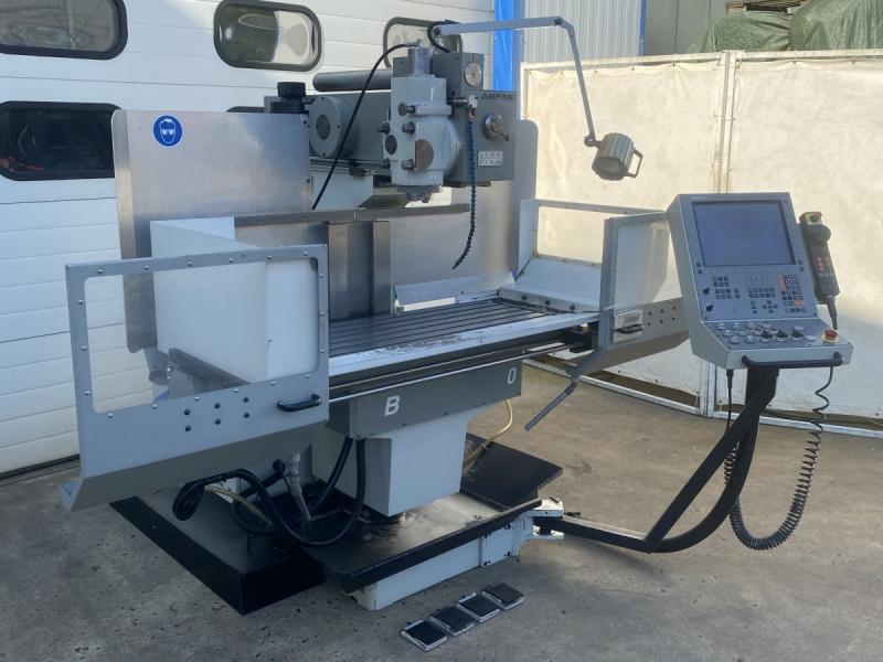 CNC Fräsmaschine mit HEIDENHAIN TNC 320