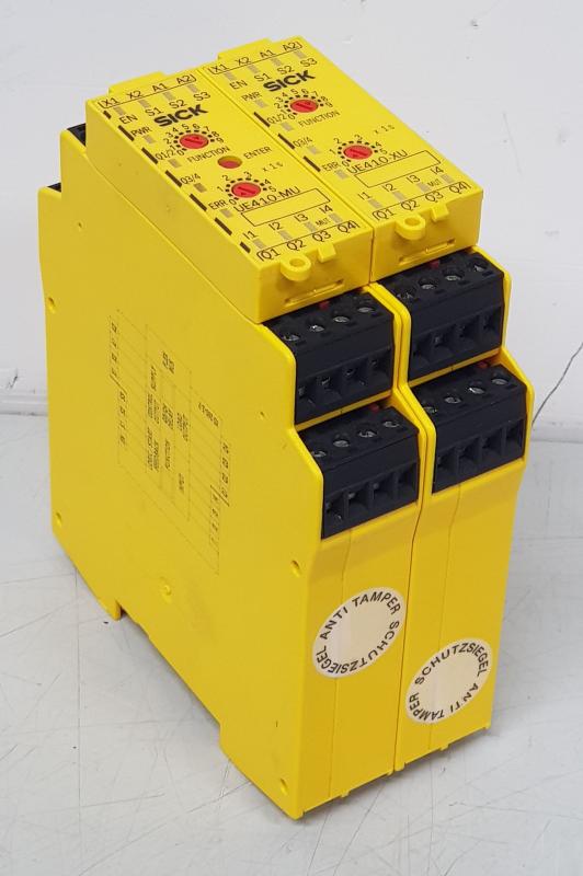 Modulare Sicherheits-Steuerung, Sicherheitsschaltgerät, für z.B. Sicherheits -Lichtvorhang (BWS)