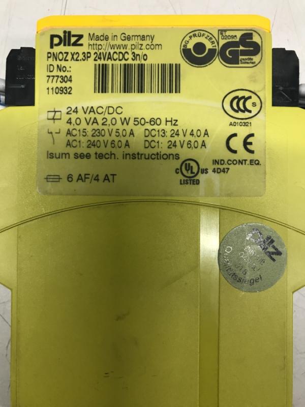 Sicherheitsschaltgerät, Sicherheitsrelais, Safety Relay, Not-Aus Relais Notaus