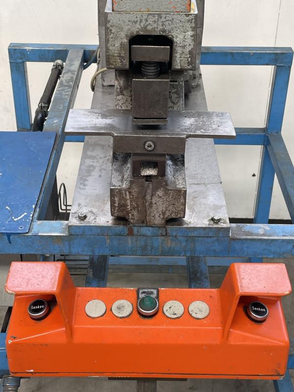 Hydraulikstanze, Stanzgestell für den Einsatz von Stanzeinheiten, Hydr. Lochstanze, Hydraulikpresse