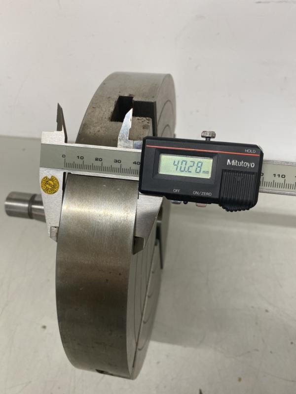 Planscheibe mit SK 40 Aufnahme, Aufspanntisch mit T-Nuten