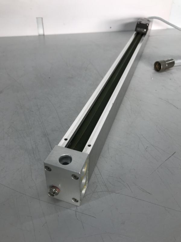 Glasmaßstab, inkrementales Längenmesssystem, Linear Scale, Maßstab mit Glaslineal für Positionsanzeige Glasmaßstab, inkrementales Längenmesssystem, Linear Scale, Maßstab mit Glaslineal für Positionsanzeige