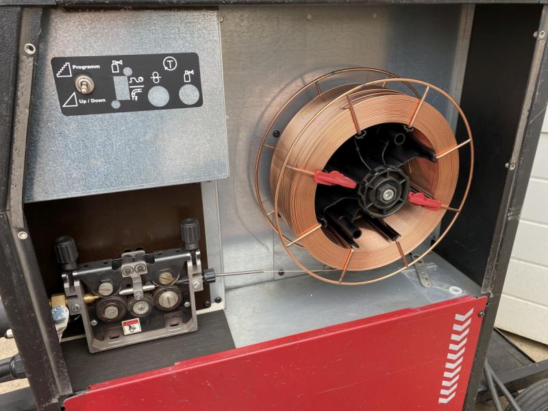 MIG / MAG Impuls Schutzgasschweißgerät, Pulsmaschine