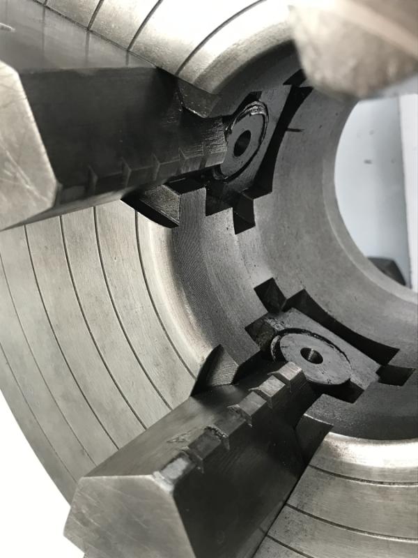 4-Backen Drehfutter PERTNER 