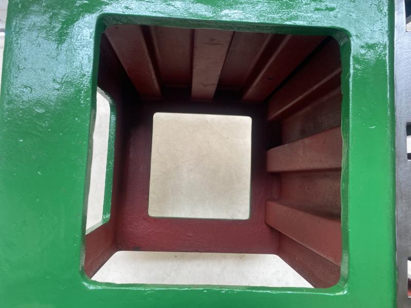 Aufspannwürfel für Radialbohrmaschine Aufspannplatte, Aufspannwürfel, Aufspannklotz Aufspannwürfel für Radialbohrmaschine Aufspannplatte, Aufspannwürfel, Aufspannklotz