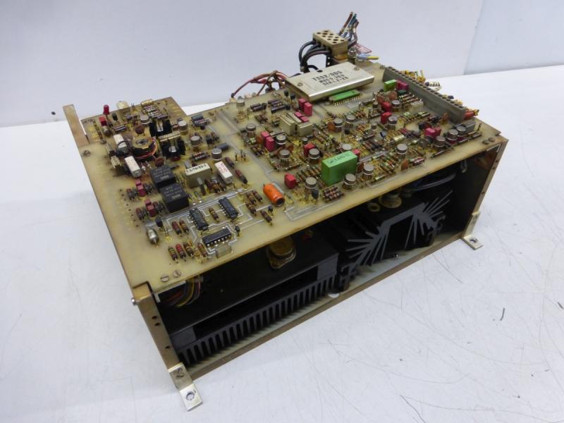 Regelverstärker, Stromrichter, Gleichstrom Antriebsregler, Motorsteuerung aus Drehmaschine