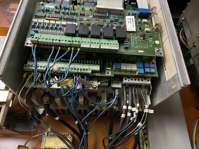 Gleichstrom-Hauptspindelantrieb, Stromrichtergeräte mit digitaler Reglung Simoreg V55, Spindelmodul