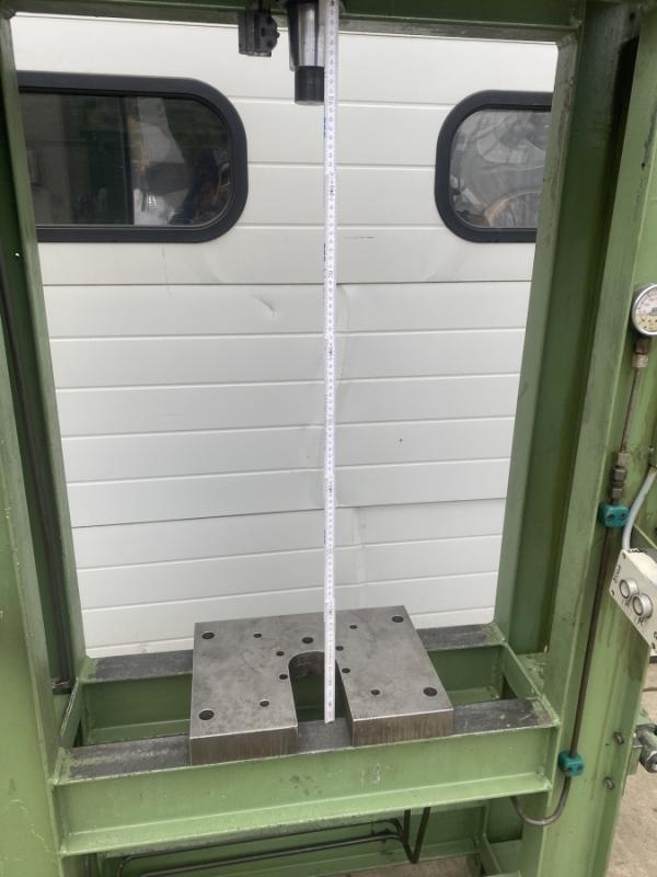 Hydr. Werkstattpresse, Räumpresse, Nutenräumpresse
