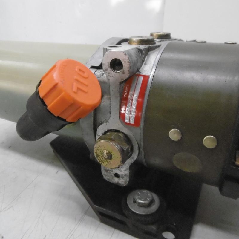 Kompakt Hydraulikpumpe mit Elektromotor, Hydraulikaggregat, Pumpenaggregat für Stapler, Gabelstapler, Hubmaststapler, Hochhubwagen, etc. Kompakt Hydraulikpumpe mit Elektromotor, Hydraulikaggregat, Pumpenaggregat für Stapler, Gabelstapler, Hubmaststapler, Hochhubwagen, etc.