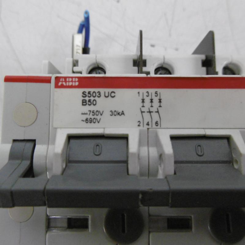 3 Phasen Leitungsschutzschalter für Gleichspannungsanwendungen, Sicherungsautomat,  Hochleistungssicherungsautomat, Niederspannungssicherung, Sicherungselement, Sicherung
