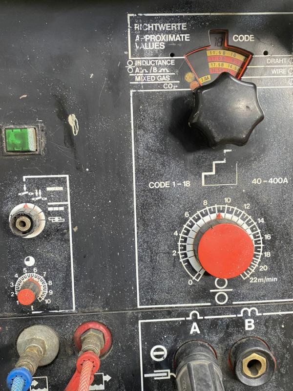 MIG / MAG Schutzgasschweißgerät