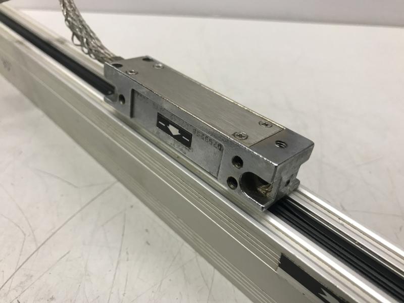 Glasmaßstab, inkrementales Längenmesssystem, Linear Scale, Linear Encoder, Maßstab mit Glaslineal für Positionsanzeige