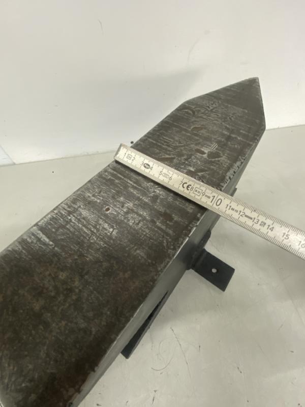 Amboss mit Vierkanthorn und Rechteckhorn Einheitsamboss, Böhmische Form