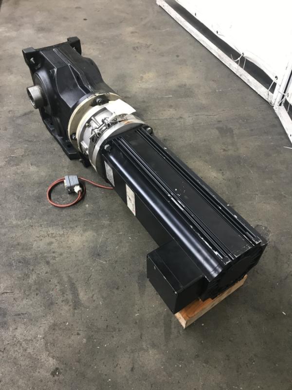 Synchron-Servomotor mit Haltebremse und Getriebe, Getriebemotor, Elektromotor, Winkelgetriebemotor