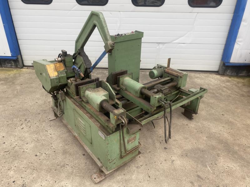 Hydr. Bügelsägeautomat mit Materialvorschub Ø 250 mm