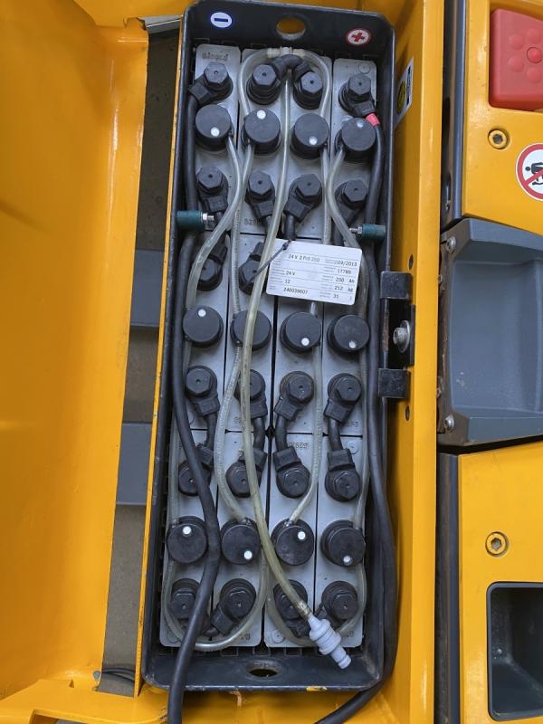 Elektro-Gehstapler, Niederflurhubwagen, Ameise, Deichselstapler