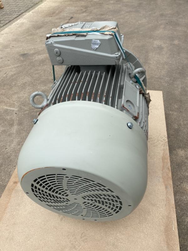 Drehstrom Elektromotor 37 kW Drehstrommotor, Kraftstrommotor, E-Motor, Käfigläufer, Asynchronmotor