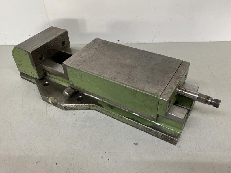 Hydraulik Maschinenschraubstock
