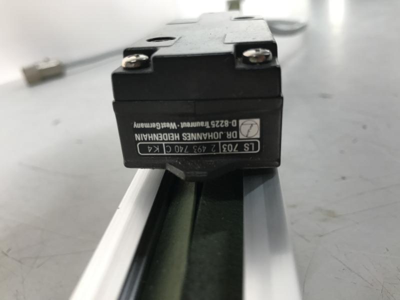 Glasmaßstab, inkrementales Längenmesssystem, Linear Scale, Maßstab mit Glaslineal für Positionsanzeige Glasmaßstab, inkrementales Längenmesssystem, Linear Scale, Maßstab mit Glaslineal für Positionsanzeige