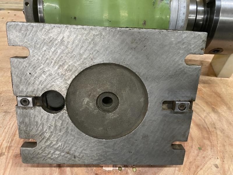 Teilapparat mit Kurbel und Lochscheibe + 3-Bachen Drehfutter Ø 125 mm