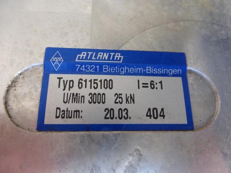 Elektromotor, Getriebemotor mit Schneckenrad Hubgetriebe E-Motor mit Frequenzumrichter